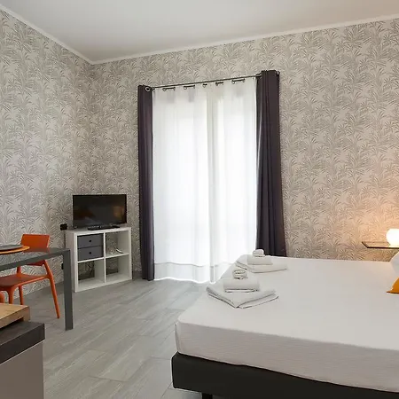 Aparthotel Bnbook La Red 3*