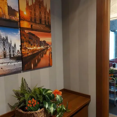 Bnbook La Red Hotel apartamentowy Rho