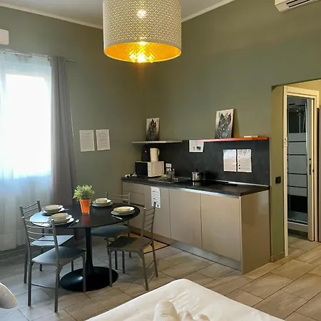 La Red Aparthotel Rho